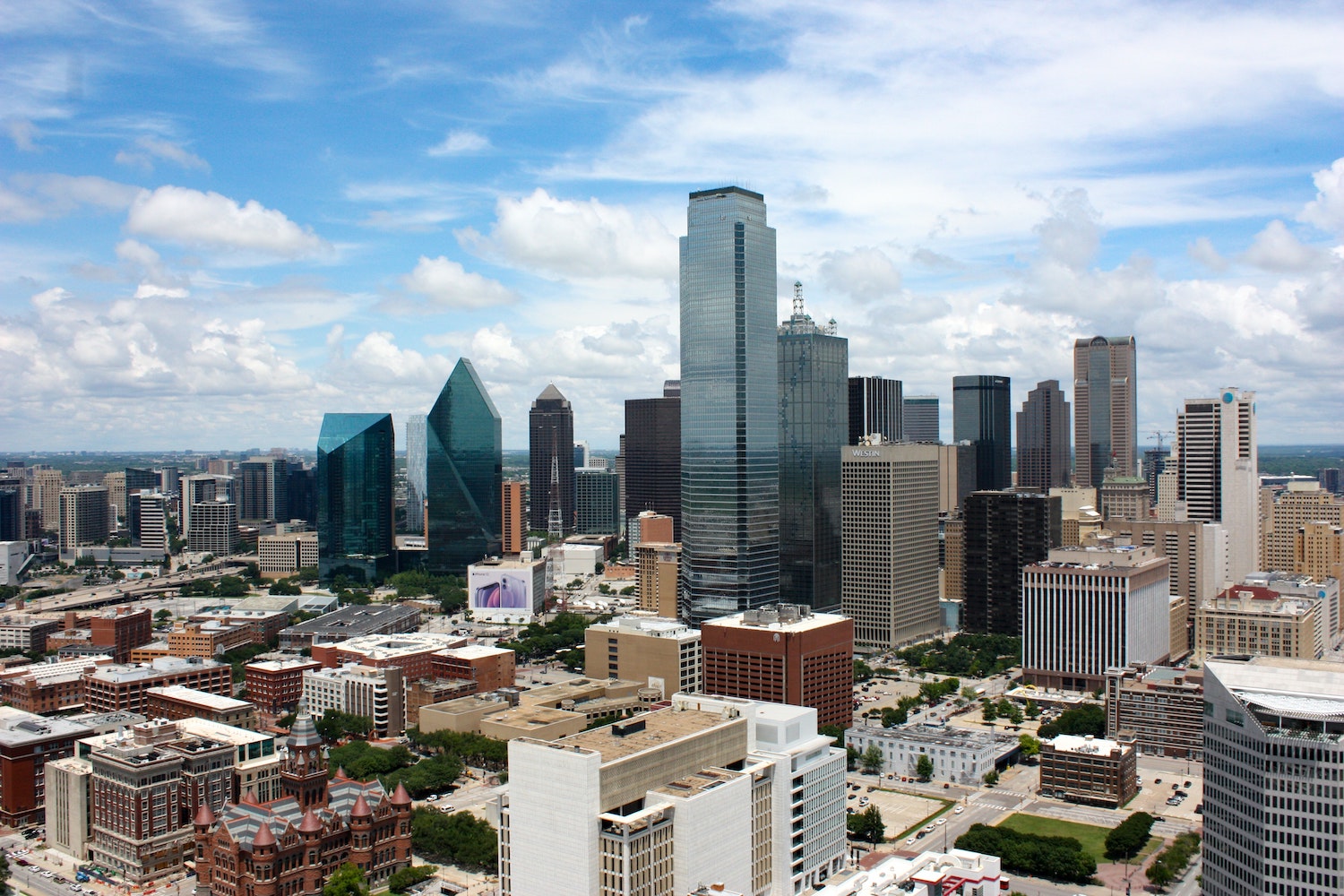 view of dallas, texas cityscape